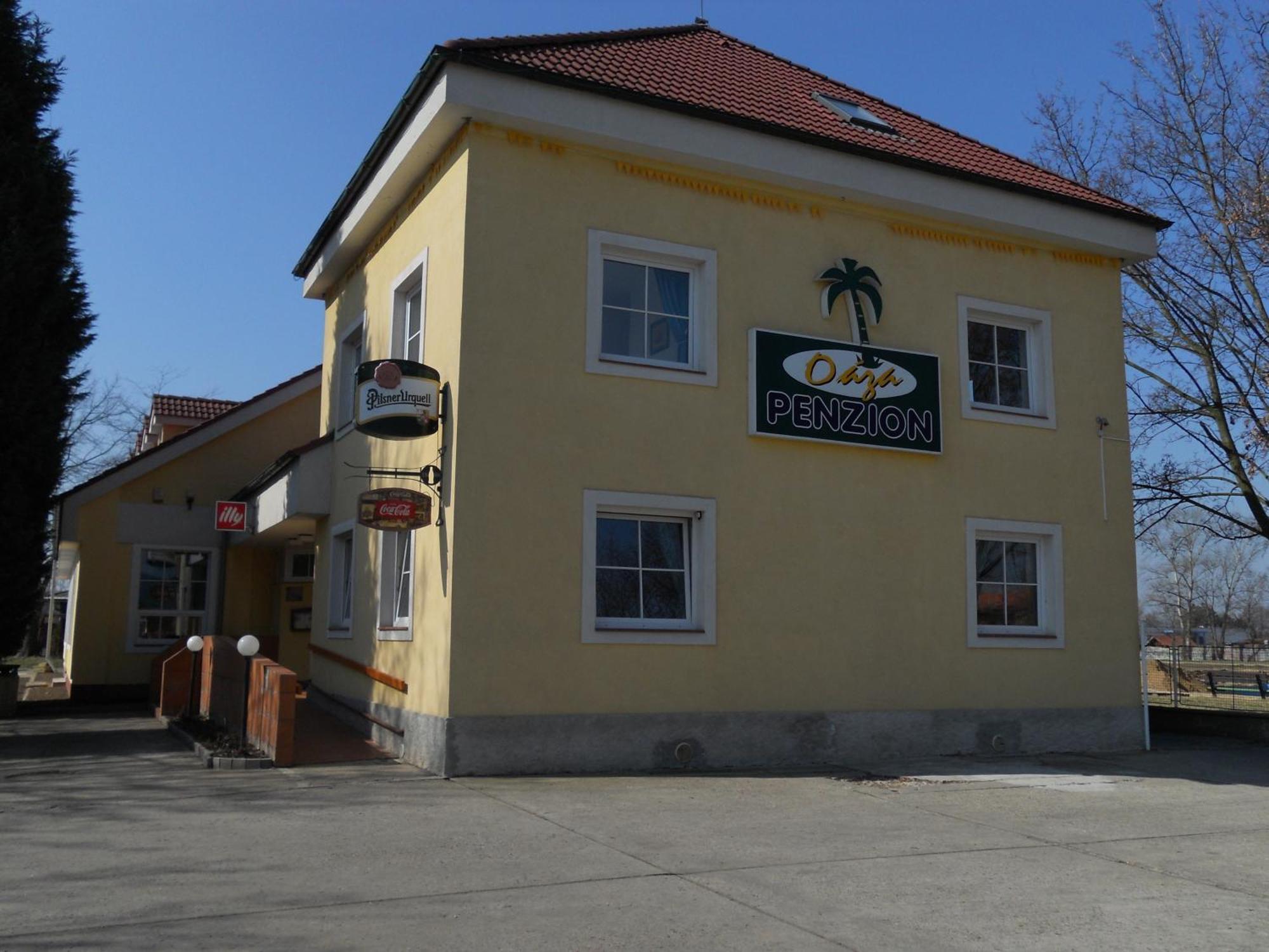 Penzion Oaza Štětí エクステリア 写真
